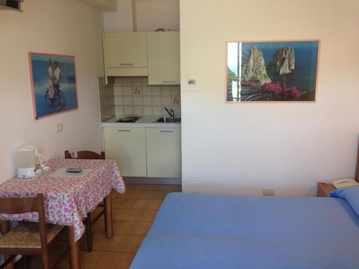 Residence Casa Maria Assenza di Brenzone Extérieur photo